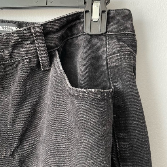 Missguided High Waisted Riot Black Mom Jeans Size 8 - Picture 10 of 10